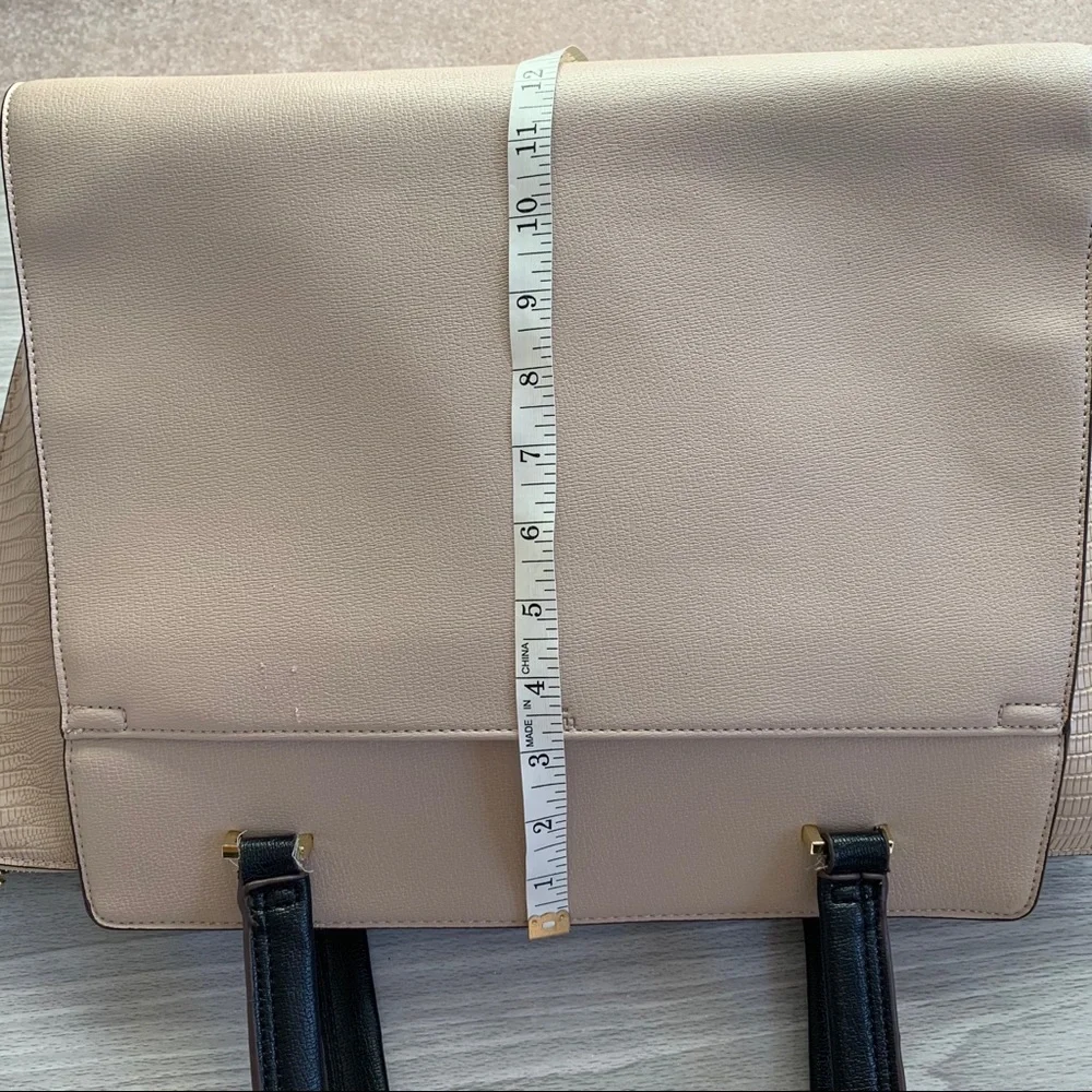 Tutilo Croc Laptop Tote Bag